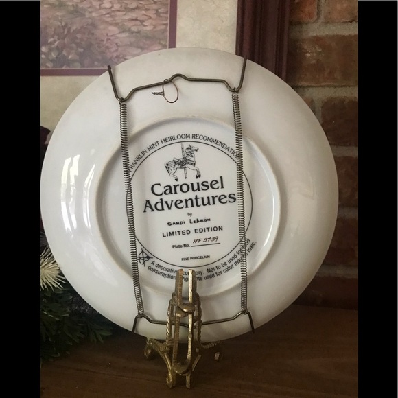 Rare Carousel Franklin Mint Heirloom Fine Porcelain Gold Limited Edition Plate - Picture 2 of 2
